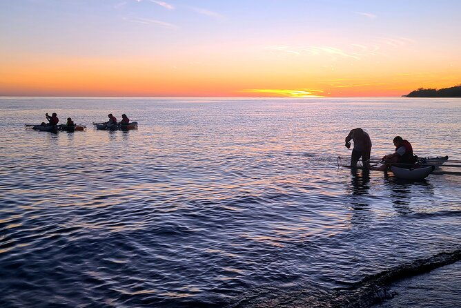 sunset-and-glow-clear-kayak-tour-in-olowalu