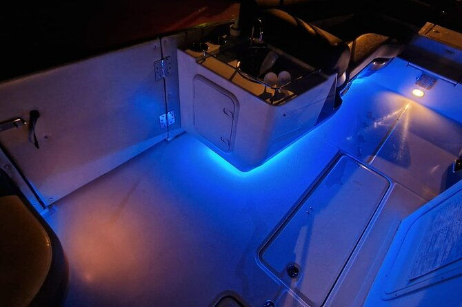 sunset-and-night-cruise-with-champagne-2