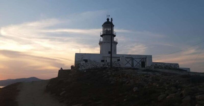 sunset-armenistis-lighthouse-visit
