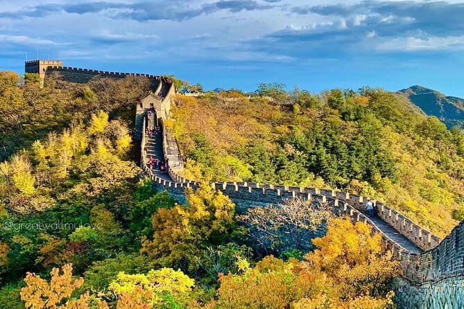 Sunset at Jinshanling Great Wall Private Day Trip with English Speaking Driver - Key Points