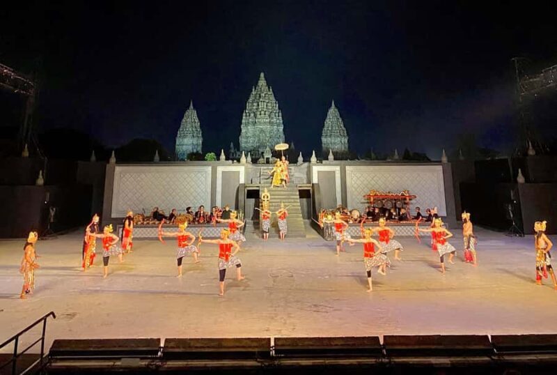 Sunset at Prambanan & Ramayana Ballet (Ticket Guaranteed) - The Spectacle of the Ramayana Ballet