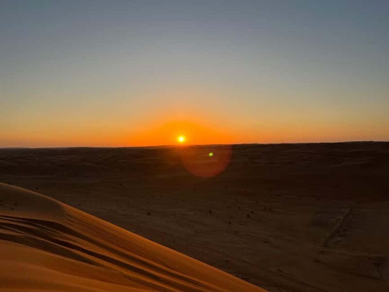 Sunset at Wahiba Sands Desert and Wadi Bani Khalid Adventure - Exploring the Itinerary: From Oasis to Dunes