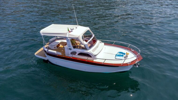 sunset-boat-experience-in-positano