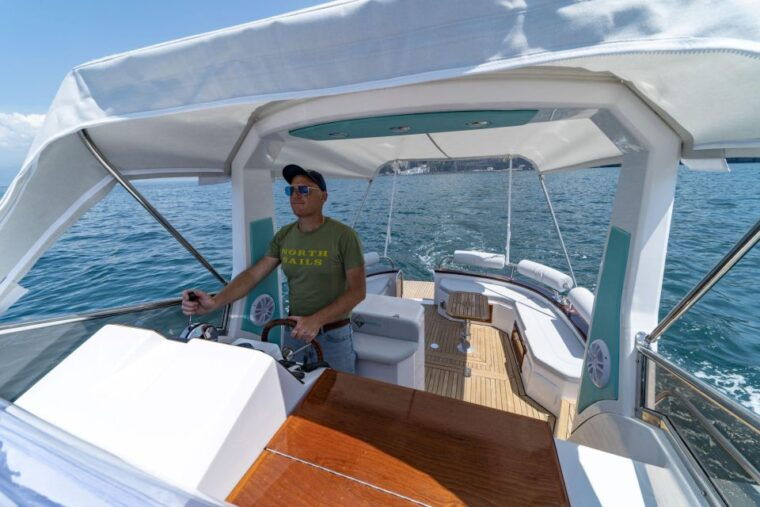 sunset-boat-experience-in-positano