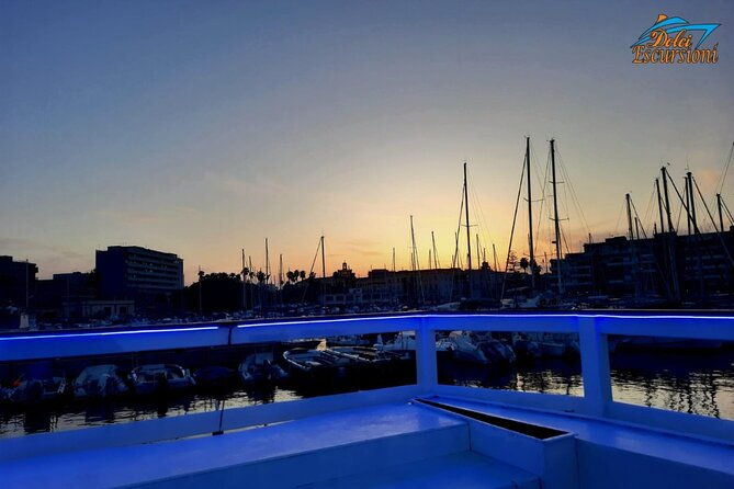 sunset-boat-tour-with-aperitif-and-swimming-break