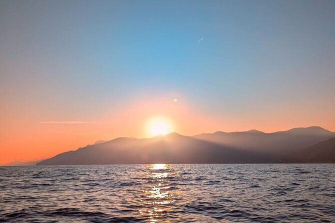 sunset-boat-tour-with-aperitif-on-the-amalfi-coast