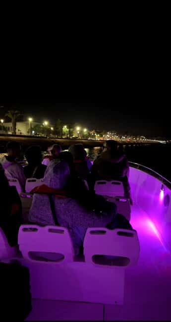 Sunset by boat in Lagos - Key Points