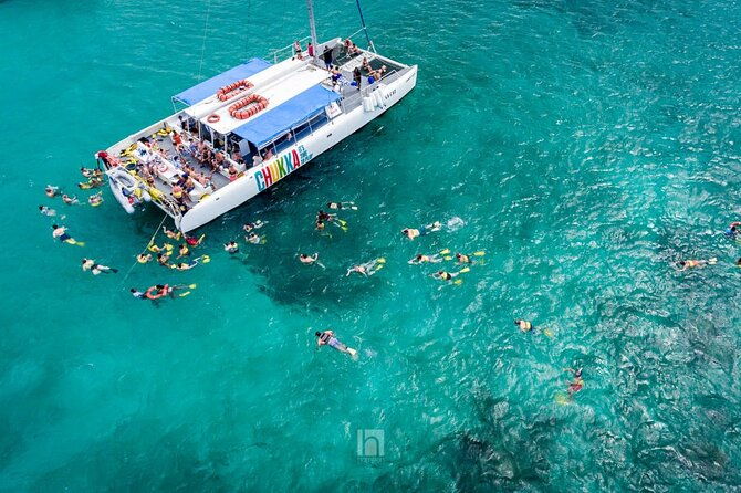 sunset-catamaran-cruise-snorkeling-and-ricks-cafe