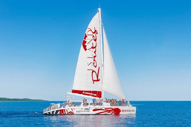 sunset-catamaran-cruise-snorkeling-and-ricks-cafe