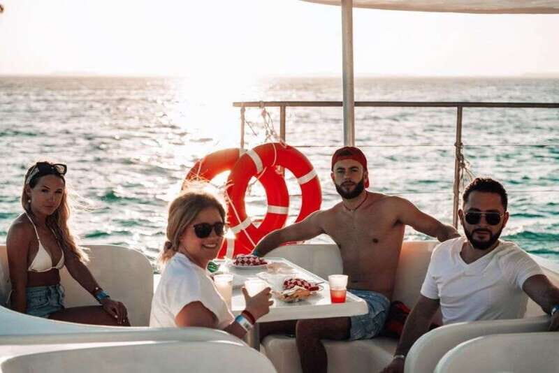 Sunset Catamaran to Isla Mujeres with Cancun Pickup - An In-Depth Look at the Experience