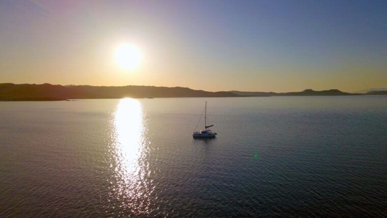 sunset-catamaran-tour-archipelago-maddalena