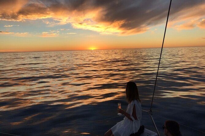 Sunset Champagne Cruise from Cape Town - Who Will Love This Cruise?