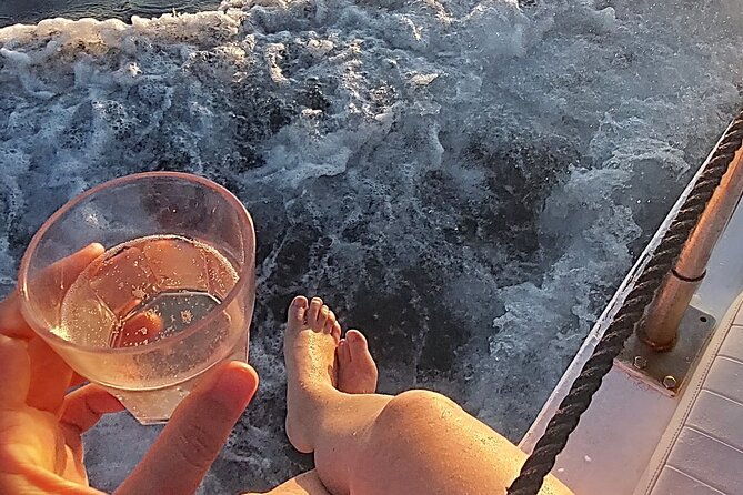 sunset-cinque-terre-boat-tour-with-a-traditional-ligurian-gozzo-from-monterosso