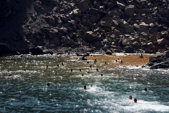 sunset-cruise-in-caldera-of-santorini
