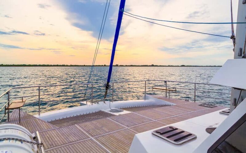 Sunset Cruise In Colombo - Sunset Cruise in Colombo: A Relaxing Escape on the Waves