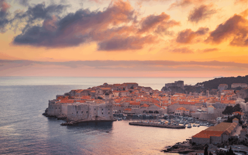 sunset-cruise-in-old-town-of-dubrovnik