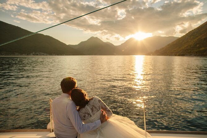 sunset-cruise-on-amalfi-coast