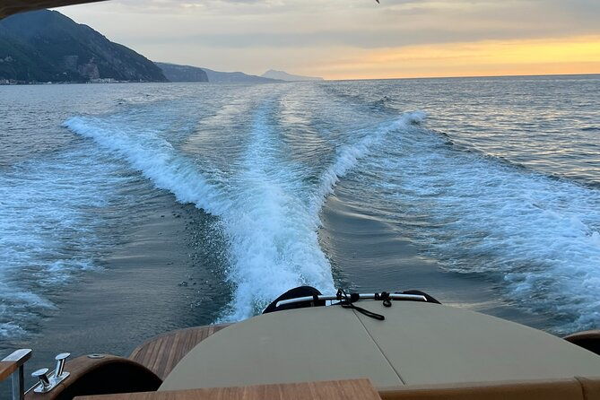 sunset-cruise-on-amalfi-coast