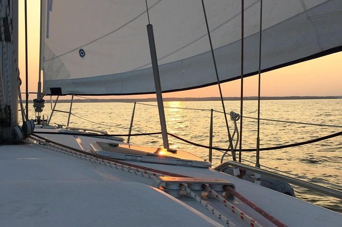 sunset-cruise-on-the-scenic-calming-chesapeake-bay