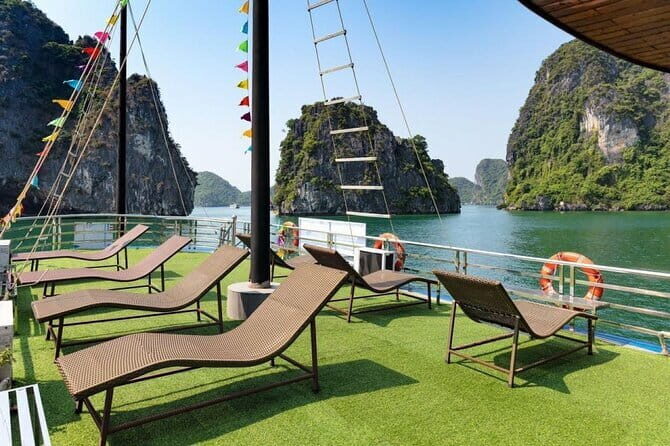 Sunset Cruise Tour in Ha Long with Kayaking and Swimming - An In-Depth Look at the Sunset Cruise Experience