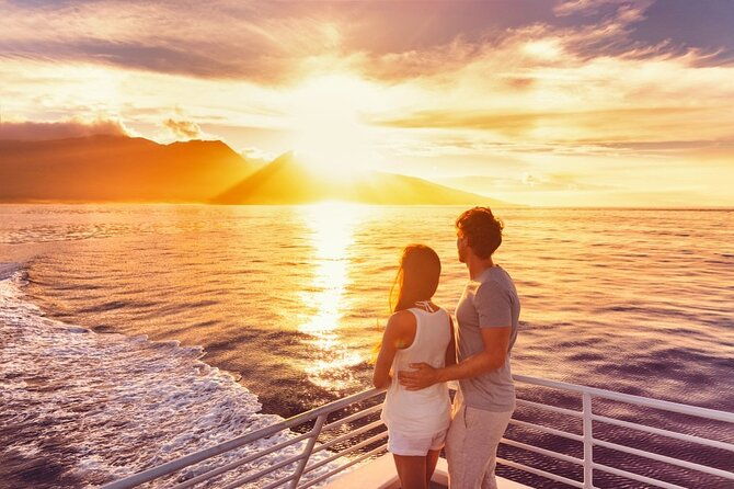 sunset-cruise-whale-watching-from-oahu