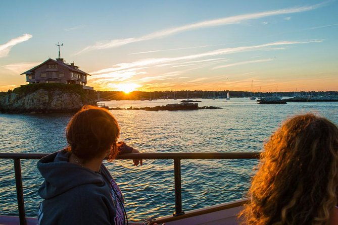 sunset-cruise-with-gansett-cruises-in-newport-ri