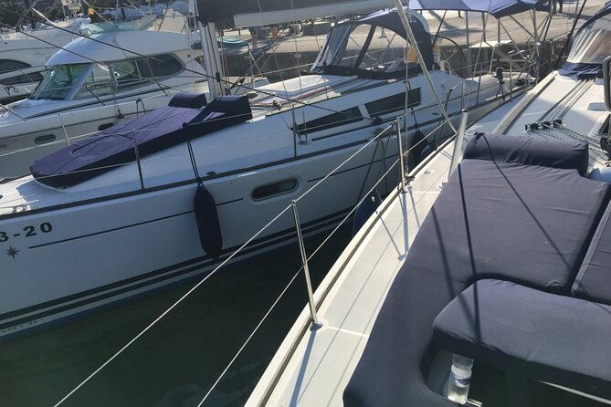 sunset-cruise-with-open-bar-of-cava