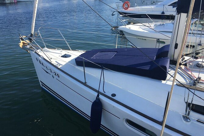 sunset-cruise-with-open-bar-of-cava