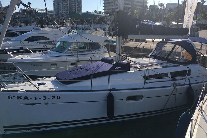 sunset-cruise-with-open-bar-of-cava