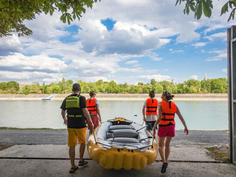 sunset-danube-river-rafting-cruise-in-budapest-drink