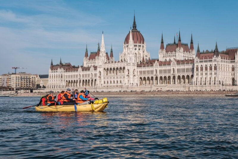 sunset-danube-river-rafting-cruise-in-budapest-drink