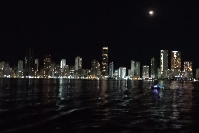 sunset-deluxe-experience-of-cartagena-bay