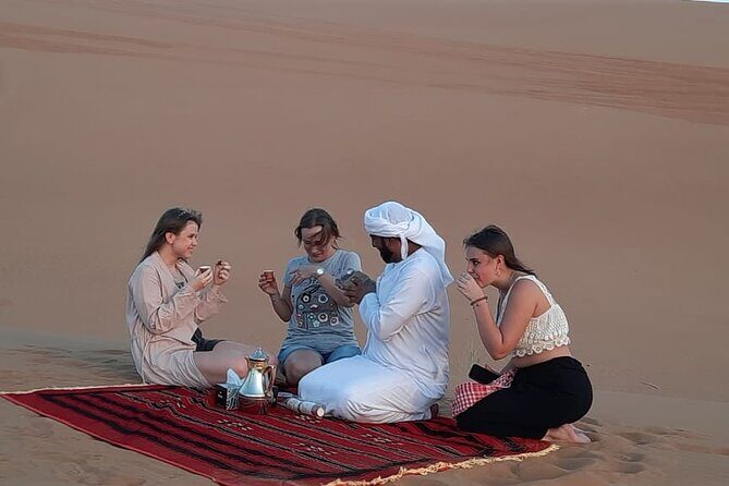 Sunset Desert Safari | Buffet Dinner and more - Key Points