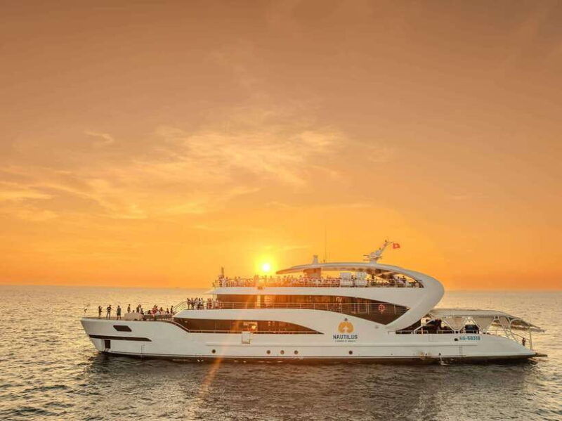 sunset-dinner-cruise-and-snorkeling-tour-in-phu-quoc-island