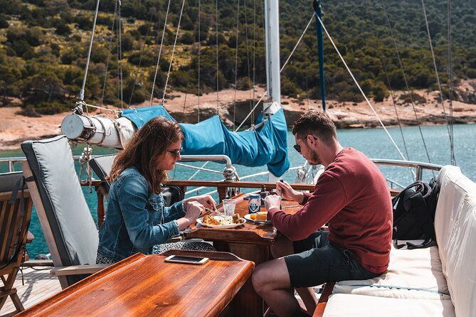 sunset-dinner-cruise-sunset-swim-drinks-and-dinner-onboard-2