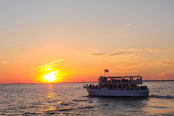 sunset-dolphin-cruise-in-destin