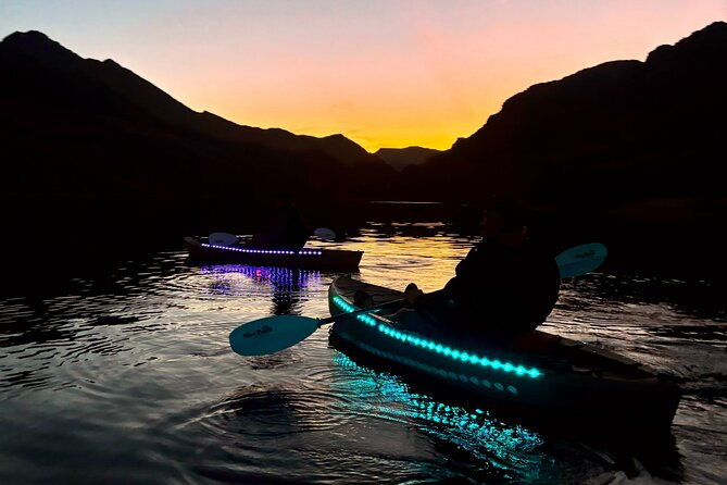 sunset-glow-kayak-tour-to-emerald-cave