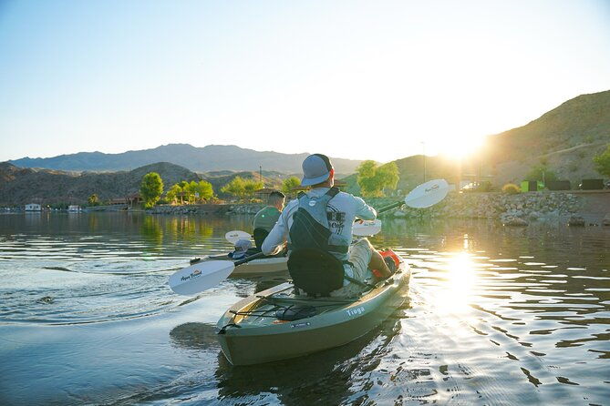 sunset-glow-kayak-tour-to-emerald-cave
