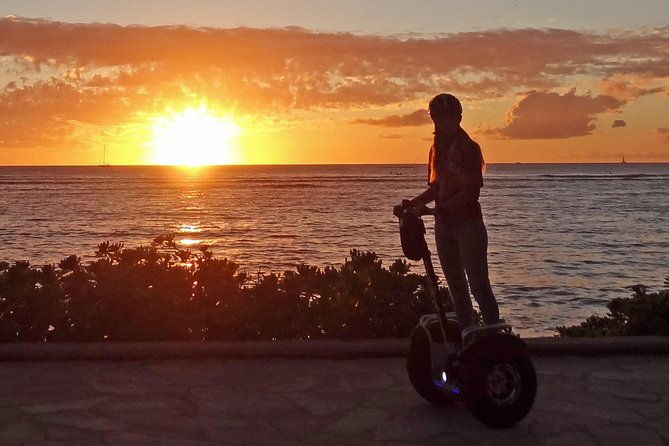 sunset-glow-signature-hoverboard-tour-waikiki-to-diamond-head