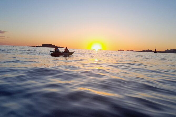 sunset-guided-kayak-tour-in-cavtat