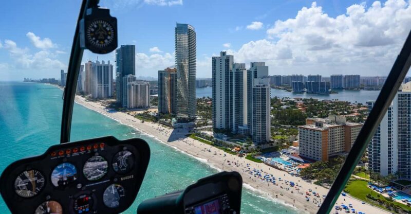 Sunset Helicopter: Lauderdale-Hard Rock Guitar-Miami - What to expect during the flight
