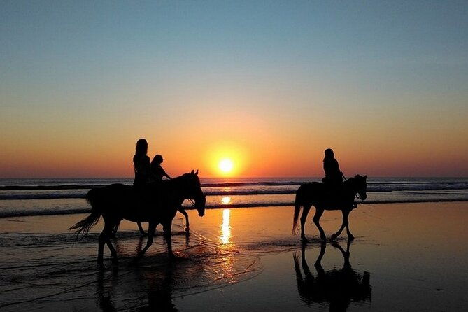 sunset-horseback-riding-in-puerto-plata