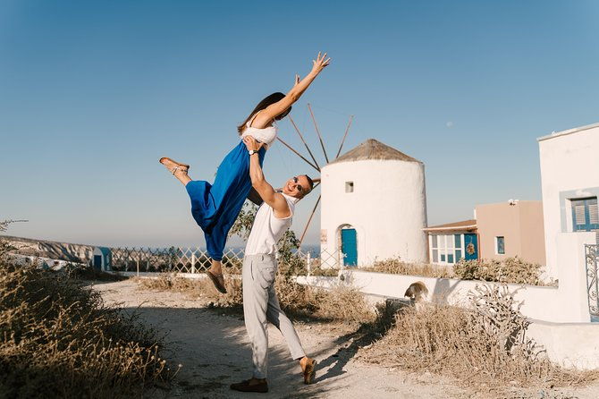 sunset-in-oia-traditional-villages-bus-tour