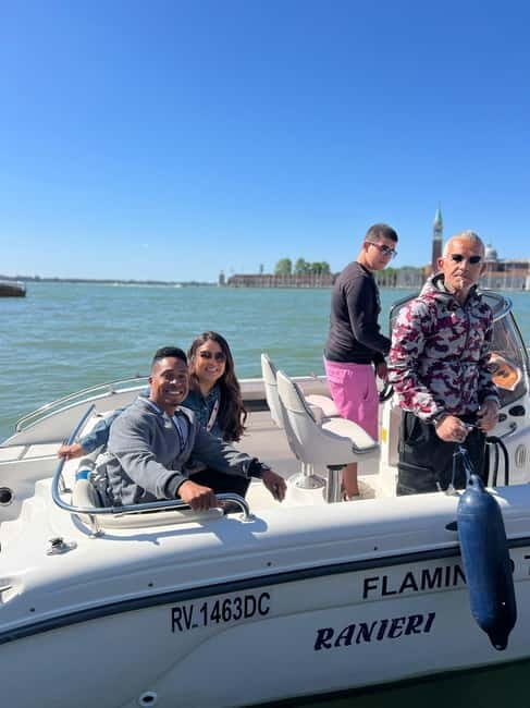 Sunset in Venice: Private Boat Aperitif - Key Points