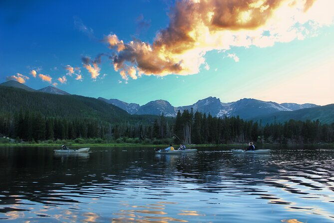 sunset-kayak-tour-in-rocky-mountain-national-park