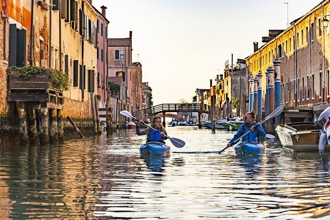 sunset-kayak-tour-in-venice-discovering-the-citys-canals