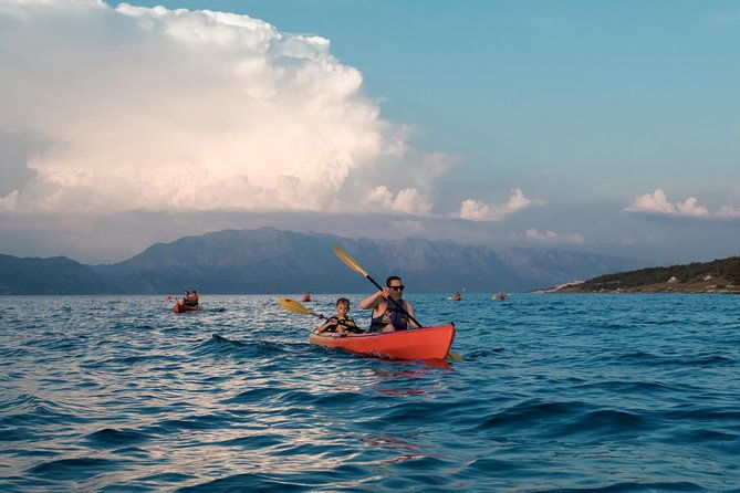 sunset-kayaking
