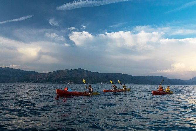 sunset-kayaking