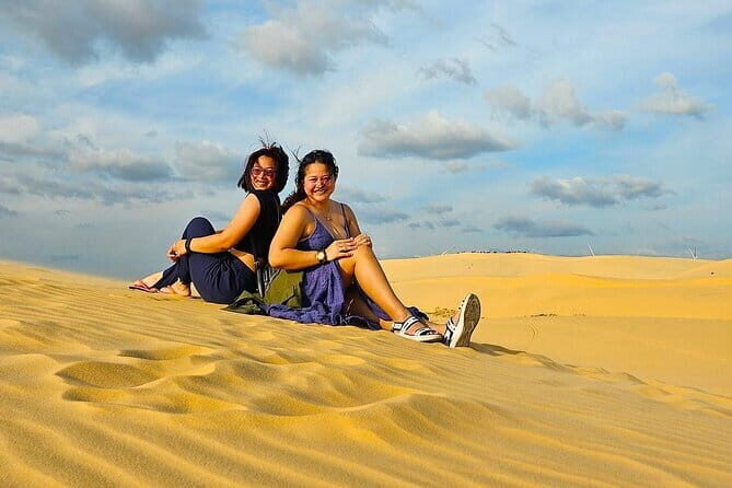 Sunset Magic at Mui Ne Sand Dunes - An Unforgettable Experience - An In-Depth Look at the Tour Experience