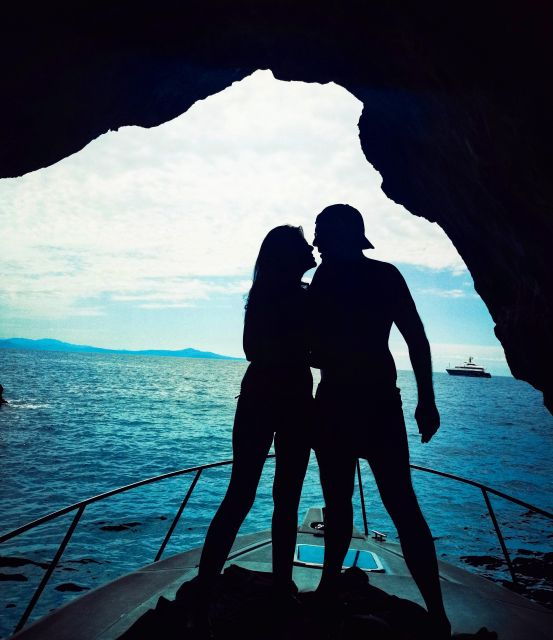 sunset-magic-boat-tour-with-tasting-on-the-amalfi-coast